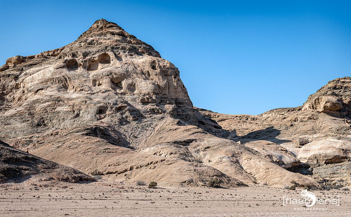 05 mondlandschaft