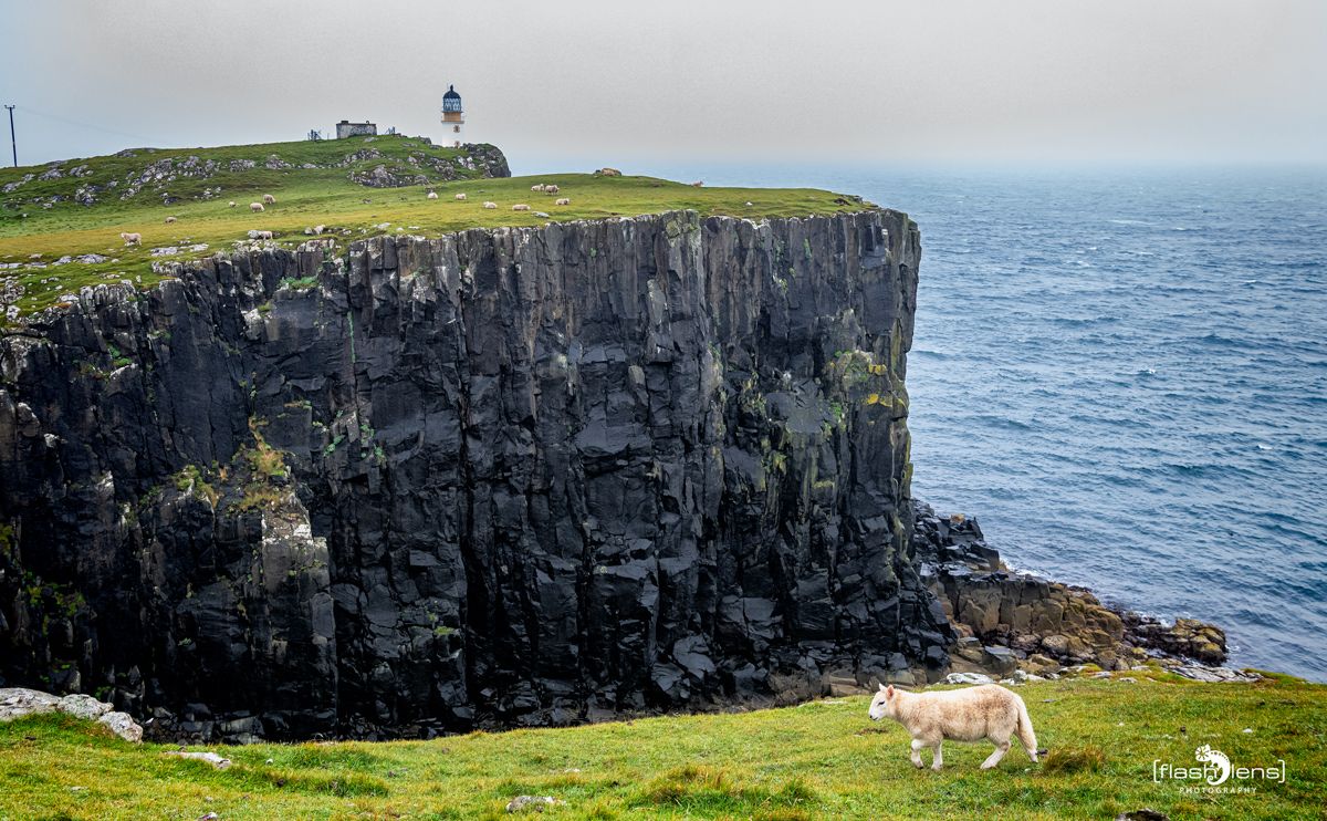 0036 neist lighthouse