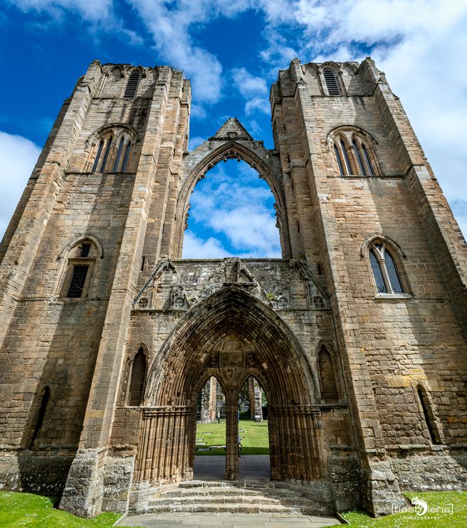 0066 elgin cathedral